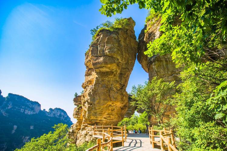 保定涞源,山水相依，历史悠久的旅游胜地