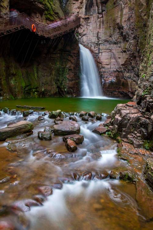 剑潭,探秘历史文化，领略自然美景