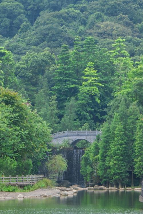 上帽峰山,探寻自然之美，感受历史沉淀