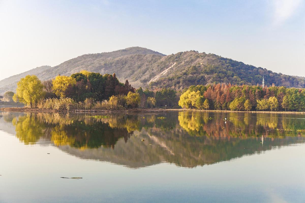 东钱湖欢乐岛,畅游湖光山色，尽享欢乐时光