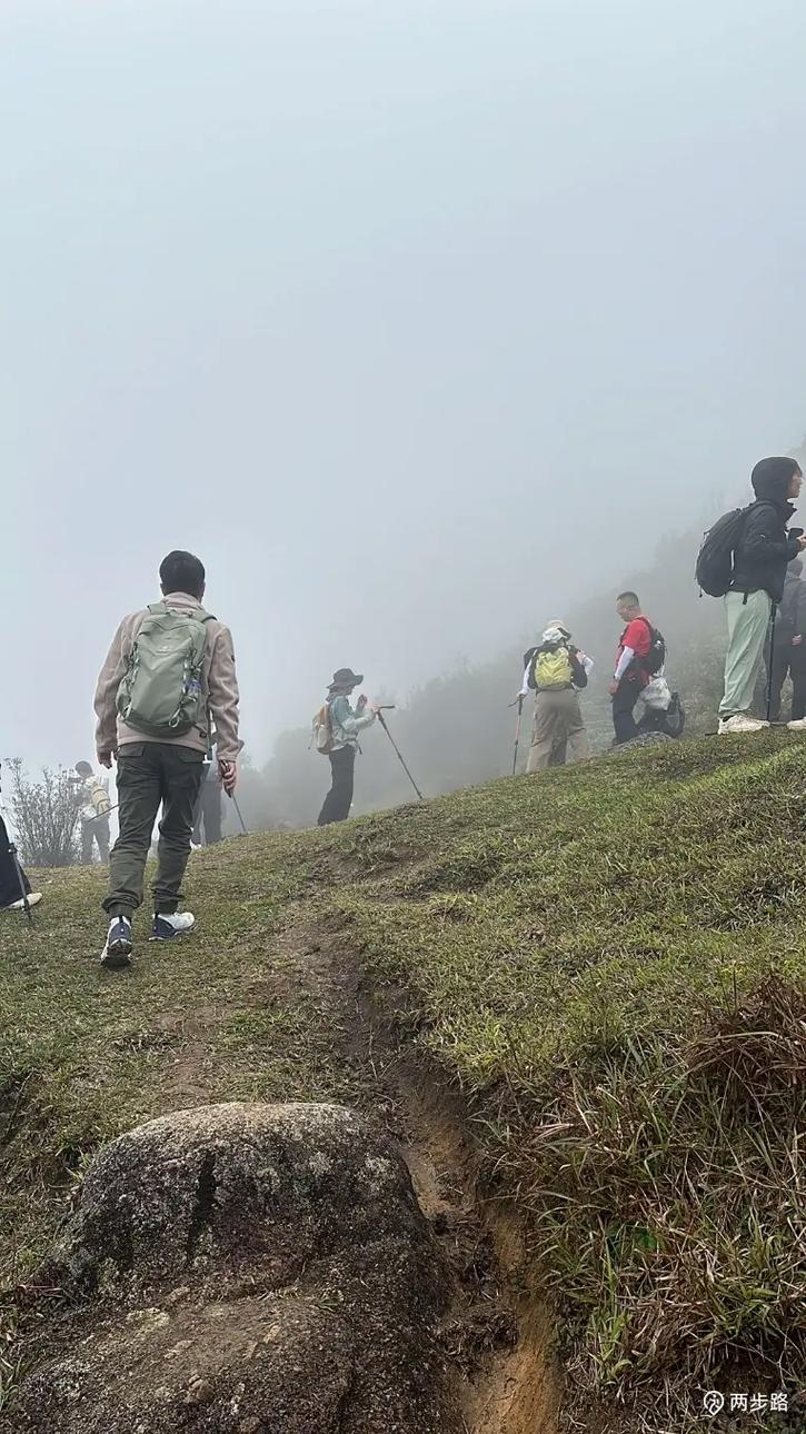 云浮风光无限，探寻南粤山水之美_刘晶带你领略云浮魅力