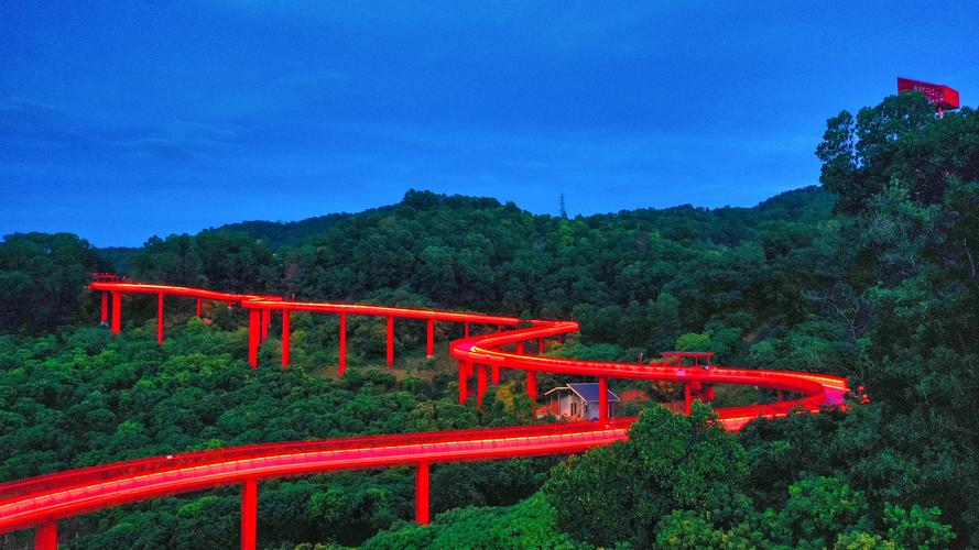 光明之旅,探寻历史与现代交融的风景线  第2张