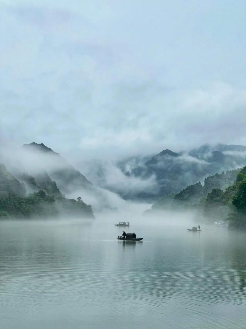 凉水湾,自然与人文的完美融合，探寻山水间的诗意栖息地