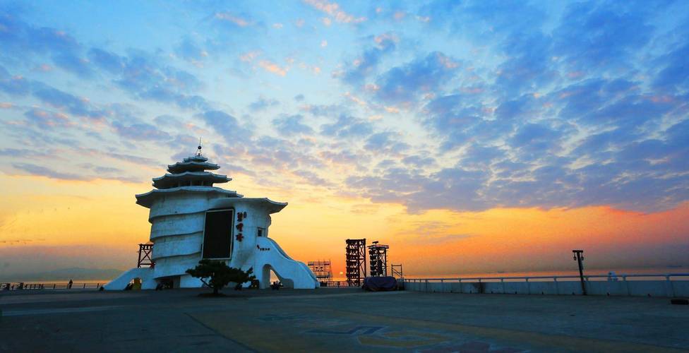 北戴河,海滨旅游胜地，历史与现代交融的璀璨明珠