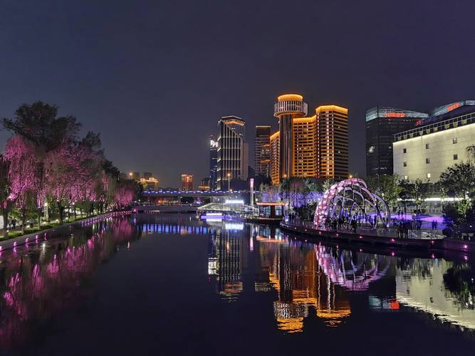 夜幕下的璀璨明珠_红旗河沟夜景掠影