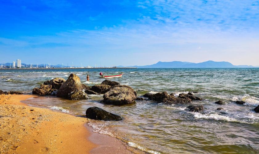 大梅沙,海滨休闲胜地，尽享自然与人文之美