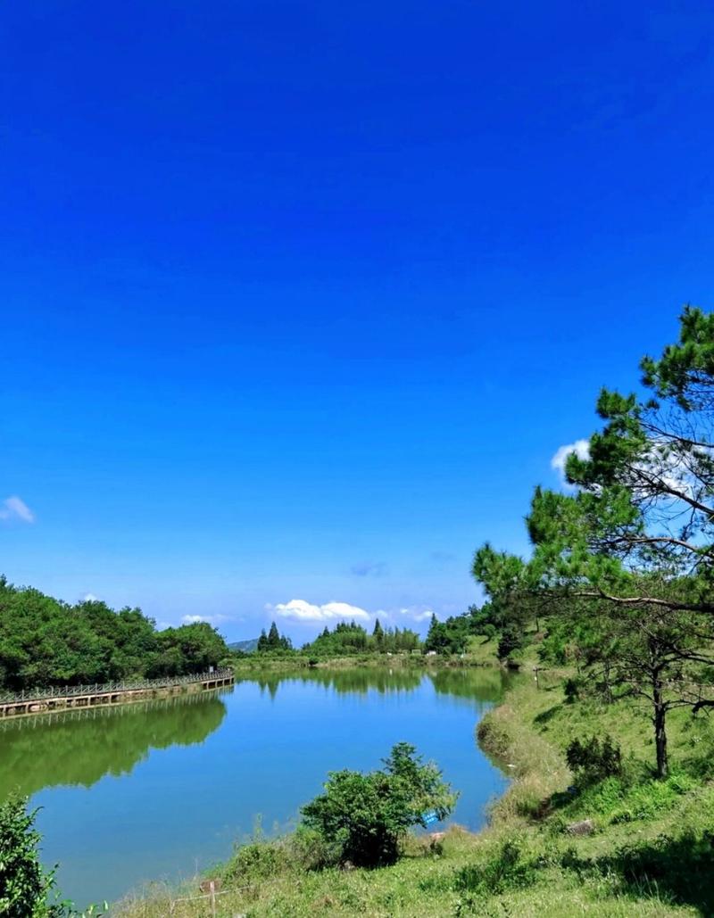 天池雅园,山川秀丽，文化底蕴深厚的人文胜地