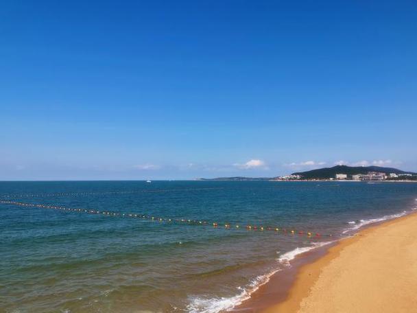 宁波夏日海滩,邂逅碧海蓝天，尽享夏日风情