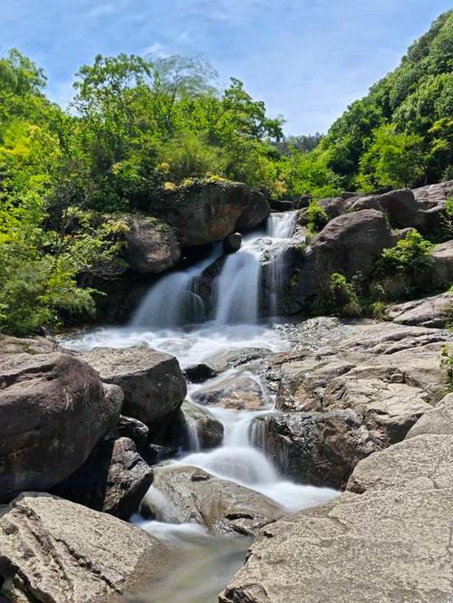 宁波隐秘角落,探寻冷门野生景点的自然之美