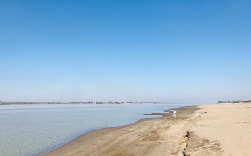 岳阳银沙滩,海滨胜景，心灵栖息之地