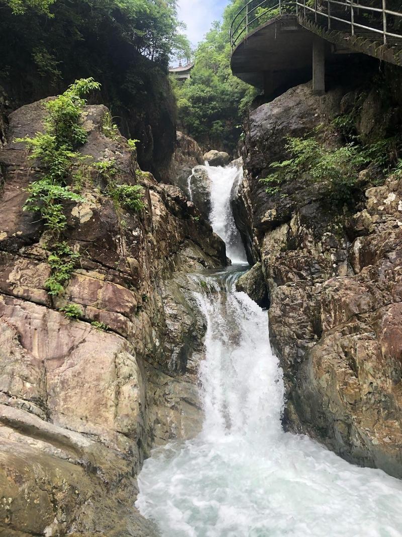 布袋山十二景点,自然与文化的完美融合之旅