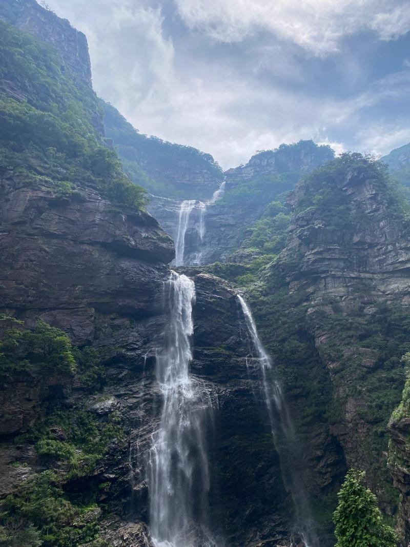 庐山_大自然的瑰宝，历史的见证