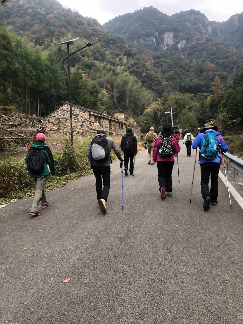 探寻兰渝路,穿越山水间的千年古道