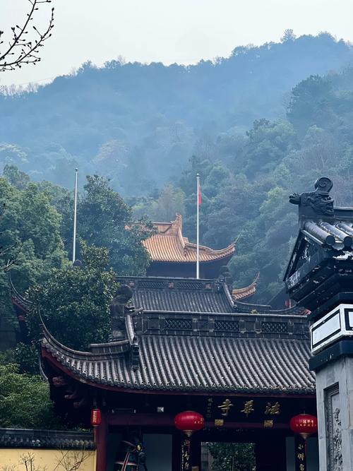 探寻北高峰,杭州城西的天然氧吧与历史瑰宝