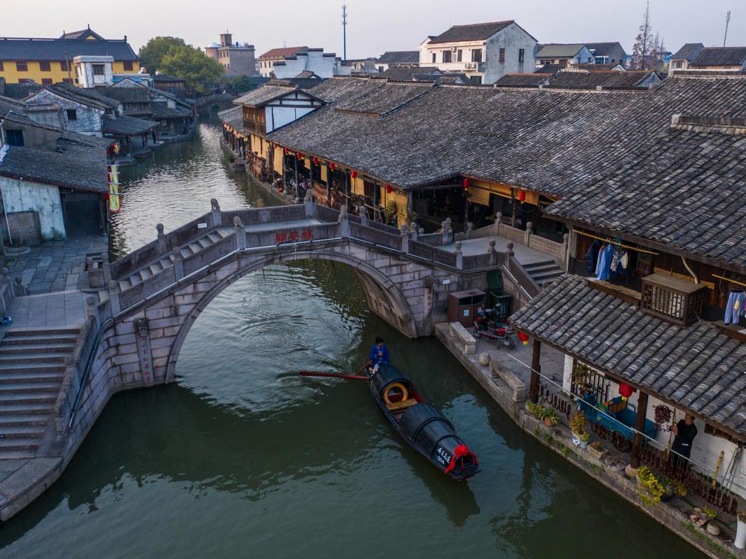 探寻江南水乡秘境_浙江鸡鸣古镇