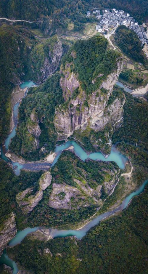 探寻浙江“山寨”景点的独特魅力_介绍那些隐藏在山水间的“另类”风景线  第2张