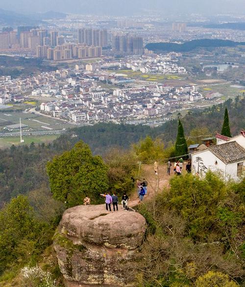 探寻浦江山区的自然魅力与人文风情