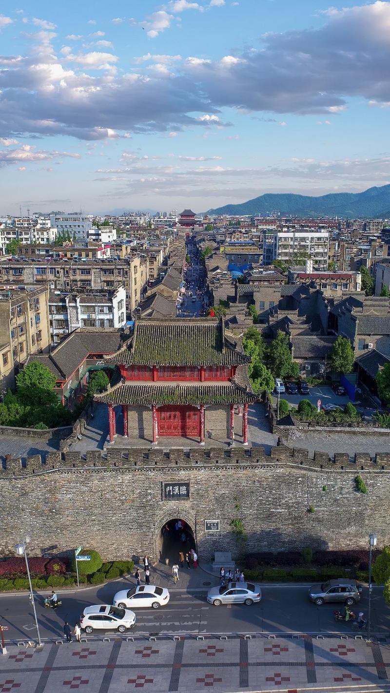 探寻襄阳古韵，一幅幅风景图勾勒千年历史文化