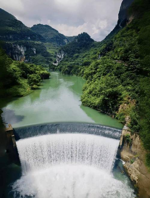 探寻贵州避暑胜地,清凉一夏，尽在贵州！