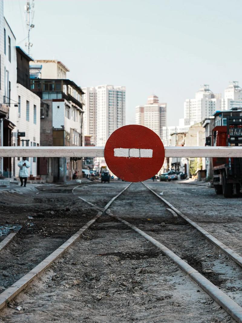 探寻骆驼街道,历史与现代交融的都市风情