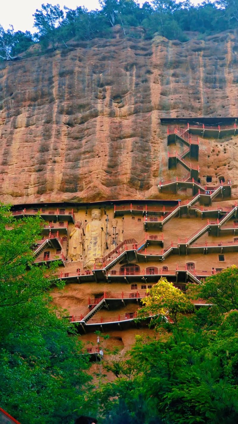 探秘麦积山,千年石窟艺术瑰宝的兰州之旅