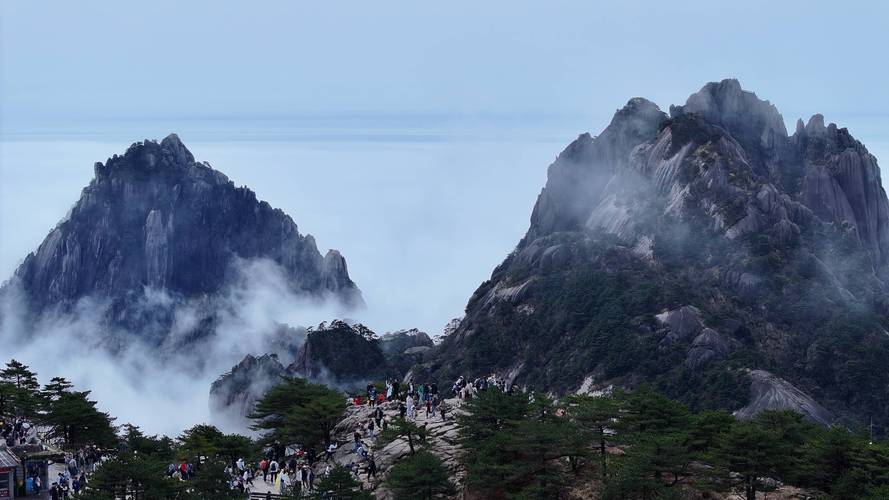 探秘黄山,领略中华山水之魂的五大必去景点  第2张