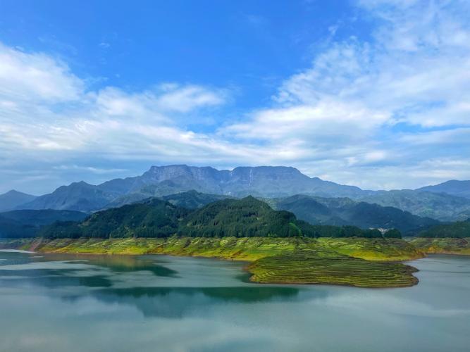 洪雅,山水画卷中的休闲胜地