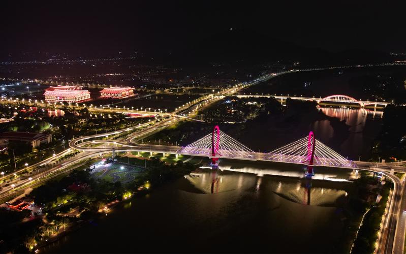 漫步漳平夜色，邂逅璀璨夜景  第2张