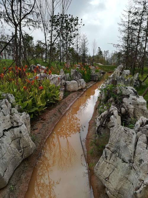 玉林风景公园,生态绿洲，心灵栖息地