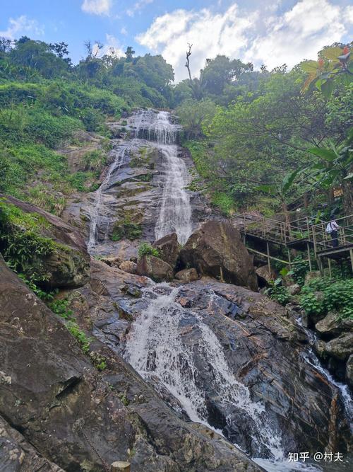 琼海白云岭,仙境般的美景，探寻海南的自然奇观