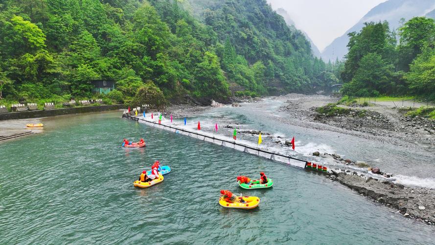 畅游泸州虹口漂流,感受大自然的魅力，体验惊险刺激的冒险之旅