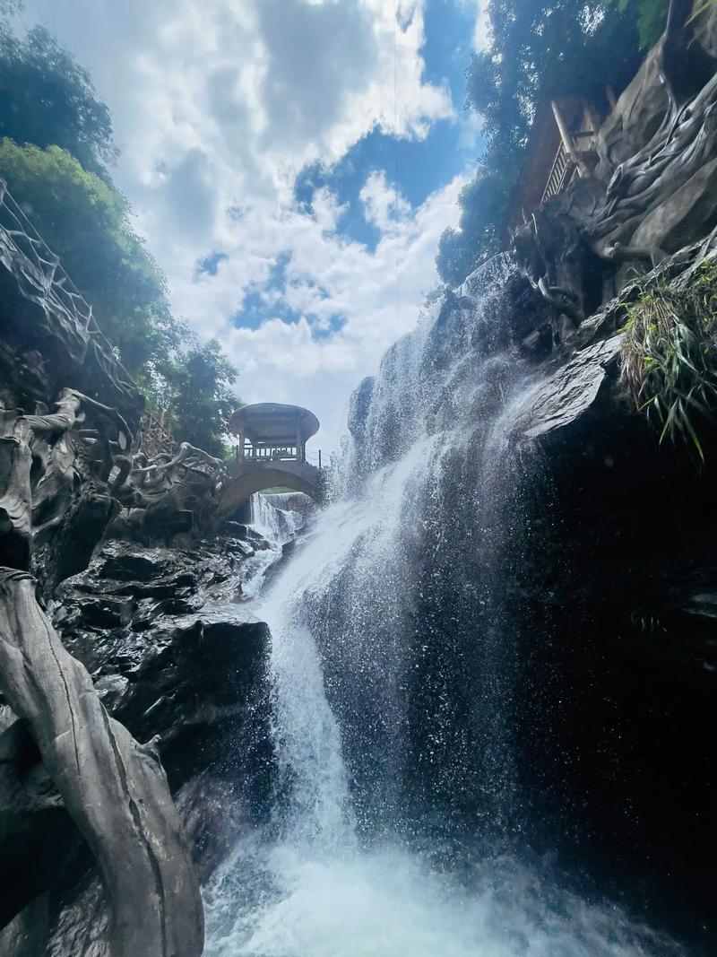 盂县郊区,一幅山水画卷，一处心灵栖息地