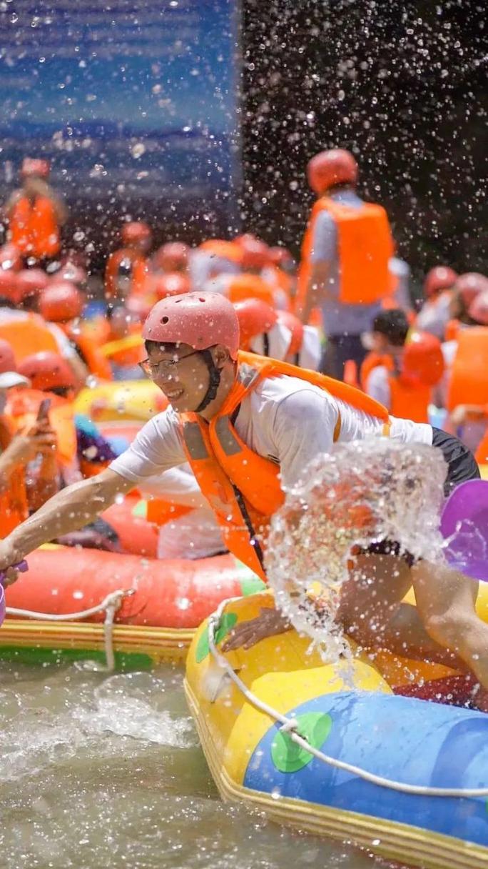 石台山漂流,激情冲浪，畅享夏日清凉之旅  第2张