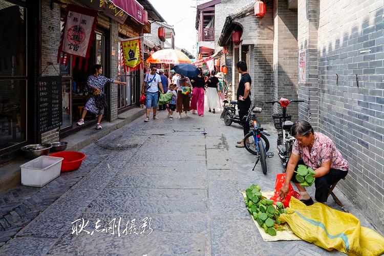 穿越千年，探寻南阳古街的历史韵味