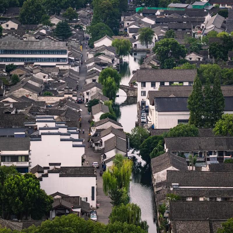 绍兴水街,千年古韵，水乡风情之旅