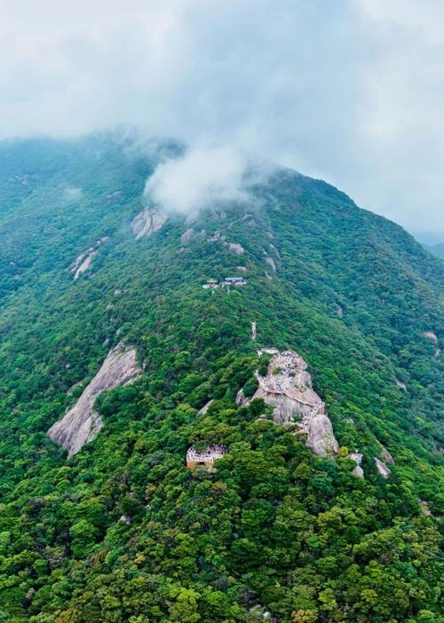 罗浮山,岭南第一山，自然与文化交融的仙境之旅