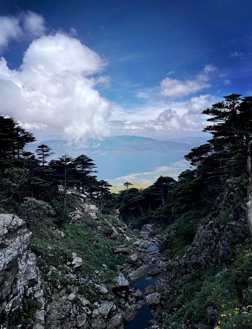 苍山奇观,大理的雄奇山景与悠久历史