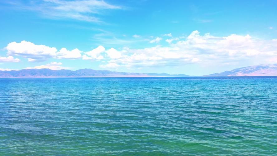 苍海湖,一片神秘水域，带你领略大美新疆