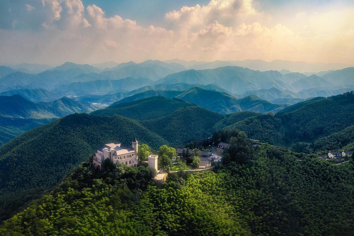 莫干山,避暑胜地，幽谷仙境，尽享清凉夏日  第2张