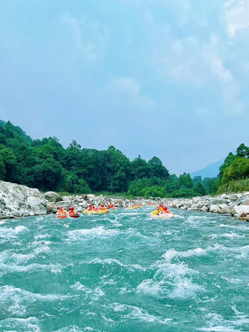 虹口漂流,探秘自然，尽享田园风光之旅