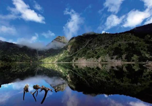 螺髻山,大自然的鬼斧神工，人间仙境的完美诠释  第2张