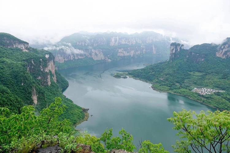 重庆周边自然风光,探寻山水画卷中的诗意栖息