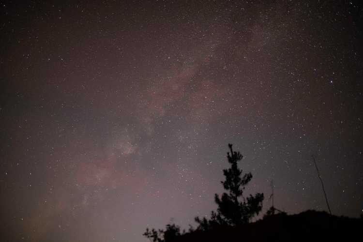 阳新夜晚，璀璨星空下的璀璨景致