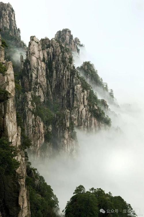 高空台阶，挑战极限的绝美之旅_探寻我国独特的自然奇观  第2张