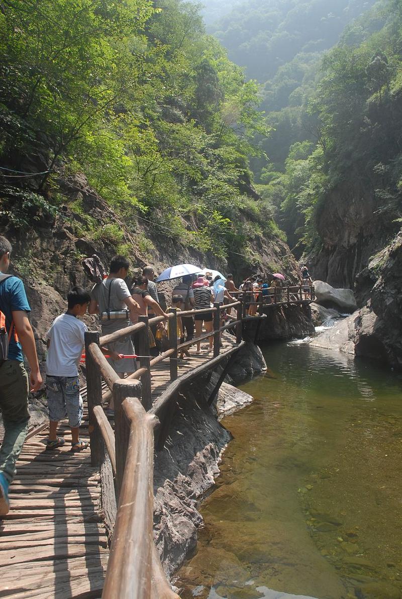 鲁山周边避暑胜地,探寻清凉秘境，享受夏日悠闲时光