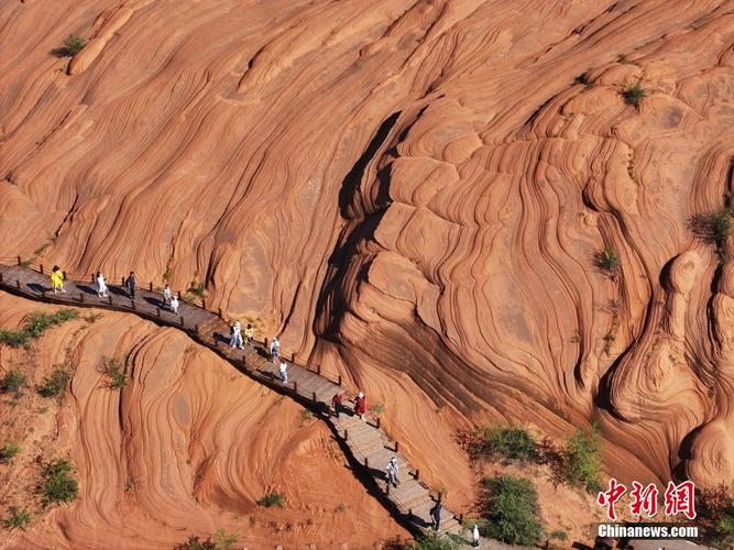 黄土高原的瑰宝,探寻黄土丘陵的自然奇观  第2张