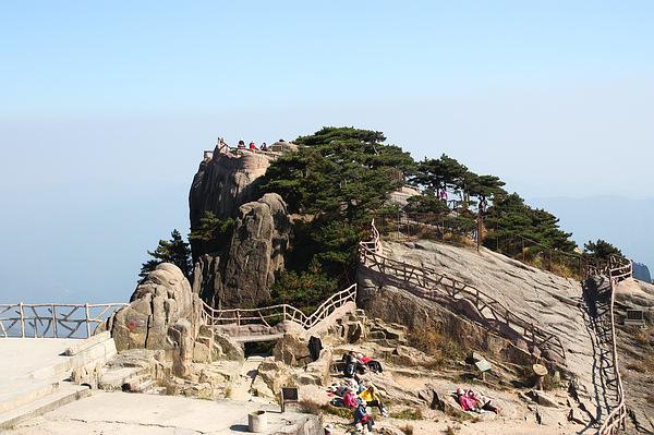 黄山炼丹峰,探寻古代炼丹术的神秘之地  第2张