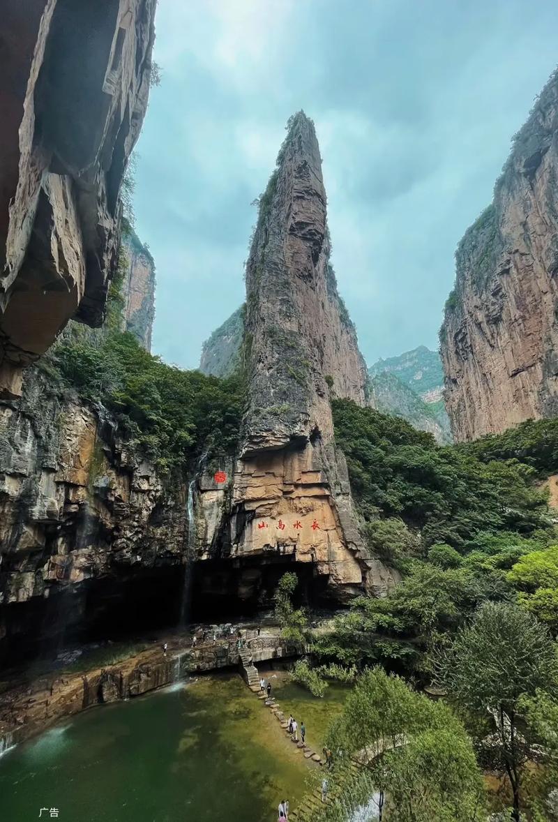 黄鹤桥峰林,大自然的鬼斧神工，探寻山水之间的千古之谜