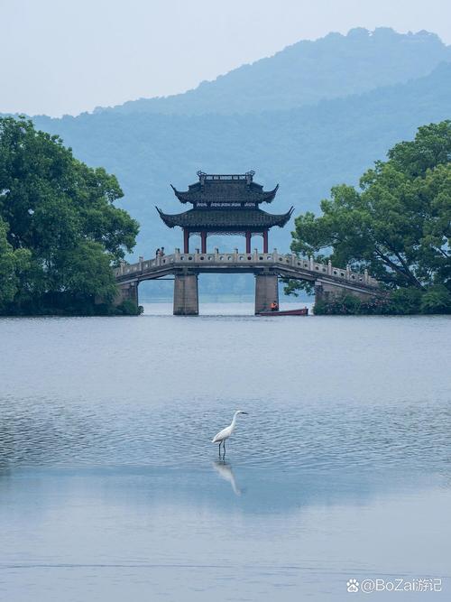 龙翔桥,西湖畔的历史明珠与旅游胜地