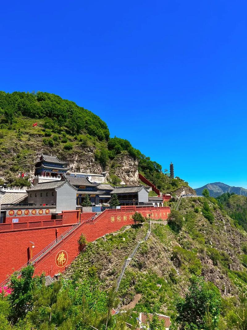 探寻历史文化，感受自然风光_走进我国著名旅游景点五台山